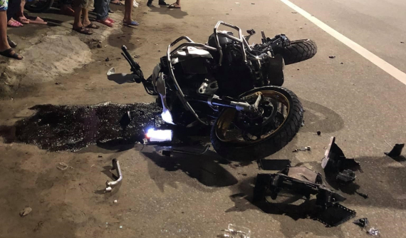 Lộ video xe phân khối lớn va chạm với xe máy ở Nghệ An khiến 2 biker tử vong, 1 phụ nữ nguy kịch