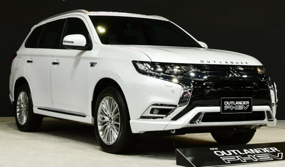 Mitsubishi Outlander PHEV 2021 chỉ tiêu thụ 1,9 lít xăng trên 100 km ra mắt Thái Lan, giá từ 1,25 tỷ đồng