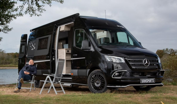 Bravia Swan 699 - Chiếc xe van cắm trại tiện nghi, sang trọng với giá 2,1 tỷ đồng