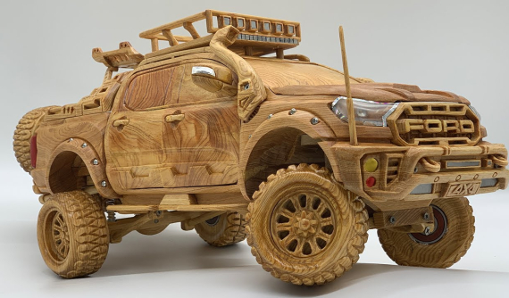 Theo dõi thợ mộc Việt chế tác tinh xảo Ford Ranger Raptor bản đầy đủ trang bị off-road