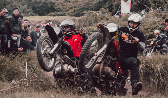 Gẩy số tự do 2020 - Sàn diễn dành cho người yêu xe Minsk vừa diễn ra tại Hà Nội