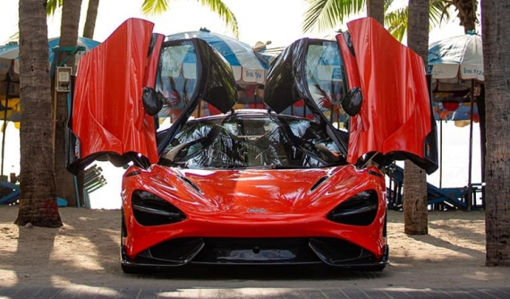 Cận cảnh diện mạo siêu xe giới hạn McLaren 765LT đầu tiên lăn bánh ở Thái khiến nhà giàu Việt "phát thèm"