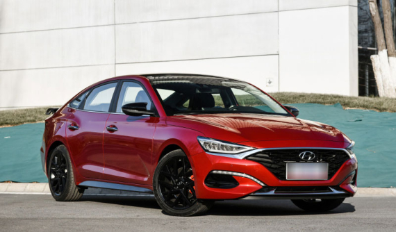 Hyundai Lafesta 2021 trình làng với thiết kế thể thao hơn, đe dọa Honda Civic