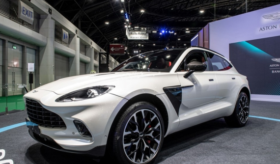 Sau năm 2019 dậy sóng giới mê xe, Aston Martin Việt Nam trải qua 12 tháng trong năm Canh Tý với hàng "hot" DBX