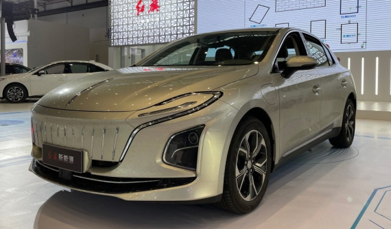 Hồng Kỳ E-QM5 - Sedan điện sang trọng với thiết kế táo bạo chính thức ra mắt