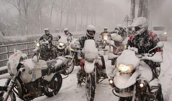 Trời lạnh, đừng để những chiếc xe máy bị "ốm"!