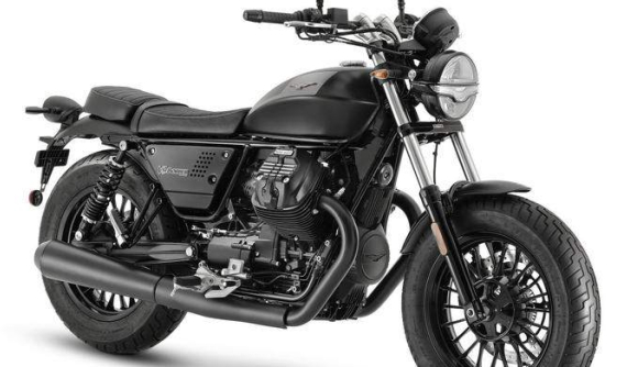 Moto Guzzi ra mắt cặp đôi xe phiên bản 2021 đậm chất cổ điển nhưng yếu hơn trước