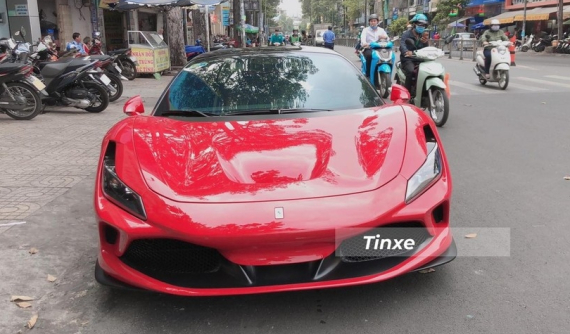 Thêm siêu xe Ferrari F8 Tributo sắp về Việt Nam đón Tết Nguyên đán