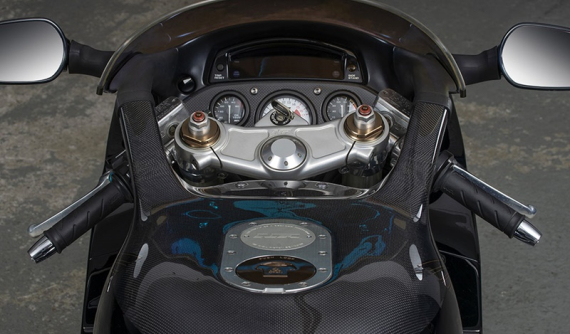 Nếu đủ tiền, bạn có thể sở hữu Honda NR750 V4 30 năm tuổi độc nhất vô nhị