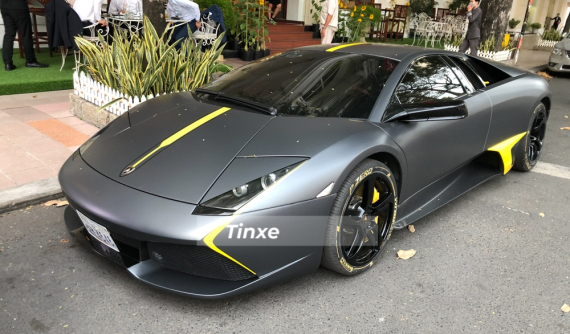 Mùng 2 Tết cùng ngắm siêu xe Lamborghini Murcielago LP640 với bộ áo "Batman" của nhà giàu Sài thành
