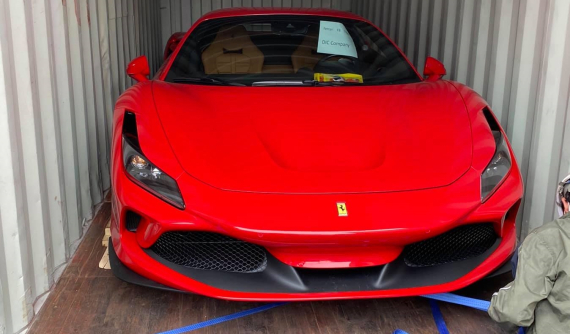 "Mở công" siêu xe Ferrari F8 thứ 5 về nước để phục vụ đại gia Việt chơi Tết Nguyên đán