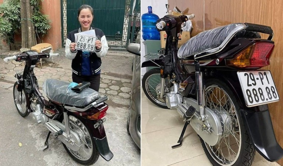 Sau Honda SH biển ngũ quý 8, dân chơi biển số đẹp tiếp tục bỏ 600 triệu "tậu" Honda Dream ngũ quý 8 về chơi Tết