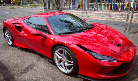 Ferrari F8 Tributo thứ 3 về Việt Nam đã có mặt tại Sài thành