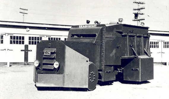 Chiếc xe tải bọc giáp và trang bị súng máy này đã bảo vệ bí mật hạt nhân của Canada trong Thế Chiến II