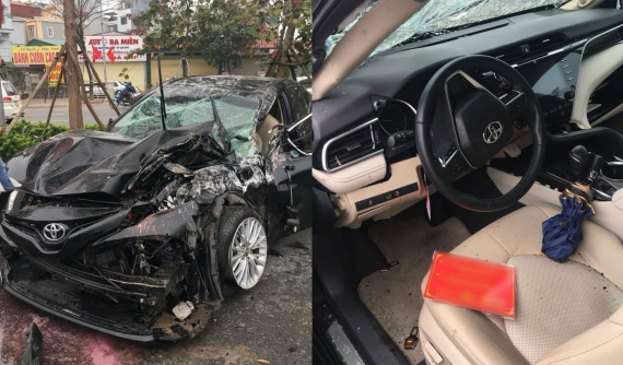 Hà Nội: Nữ tài xế lái Toyota Camry gây tai nạn liên hoàn, túi khí không bung làm nhiều người thắc mắc