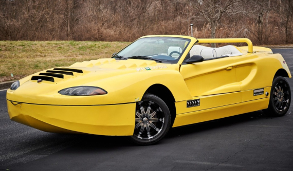 Hydra Spyder 2008 - Xe lưỡng cư "không thể chìm", phong cách thể thao, trang bị V8 mạnh 450 mã lực