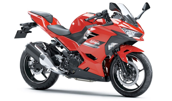 Kawasaki Ninja 250 có màu mới cho phiên bản 2021 hấp dẫn và "bảnh" hơn