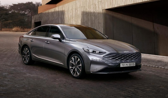 Diện kiến Kia K8 2022 - sedan tiệm cận xe sang, cạnh tranh với Toyota Avalon