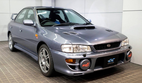 Chiếc Subaru Impreza RB5 WR Sport 1999 quý hiếm, mới có 6.500 km này đang được chào bán giá 2,16 tỷ đồng
