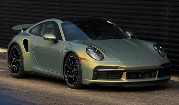 Ngắm chiếc Porsche 911 Turbo S mang màu sơn ChromaFlair đặc sắc, chi phí hơn 2 tỷ đồng