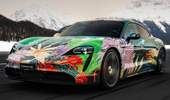 Nhìn ngắm vẻ đẹp của chiếc Porsche Taycan "Nữ hoàng Bóng đêm" độc nhất vô nhị