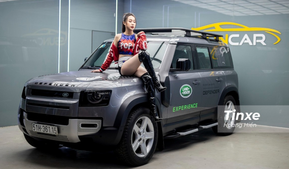 Không chỉ cánh mày râu, giới chị em cũng xiêu lòng trước Land Rover Defender