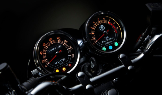 Côn tay huyền thoại Yamaha SR400 chuẩn bị khai tử, ra mắt phiên bản giới hạn chỉ 1000 chiếc