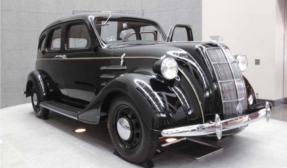 Lịch sử Toyota: Hai cha con dựng cơ đồ từ nhà máy dệt tới hãng xe lớn nhất thế giới