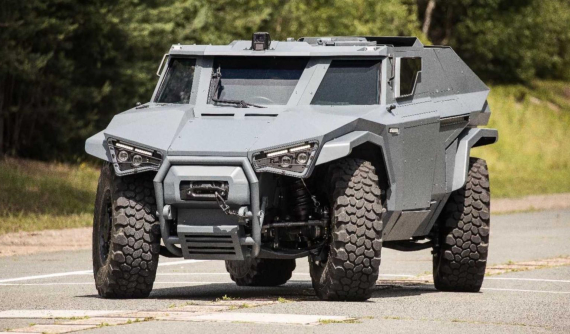 Arquus Scarabee - Xe quân sự nặng 8 tấn, tốc độ tối đa 130 km/h với tính năng "bò ngang" độc đáo
