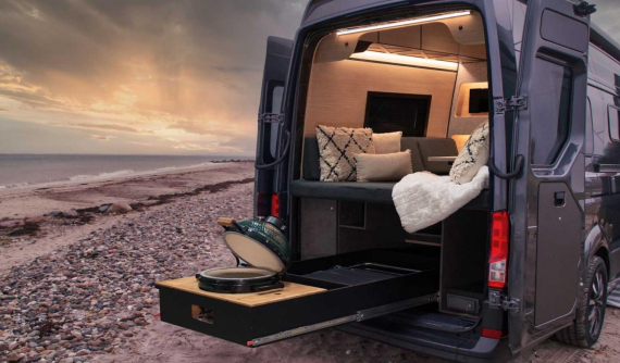 Đây là chiếc xe van cắm trại đẳng cấp dành cho những người thích nấu ăn