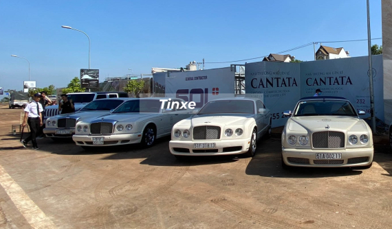 Bộ tứ Bentley thuộc diện hiếm có khó sưu tập tại Việt Nam của ông Đặng Lê Nguyên Vũ
