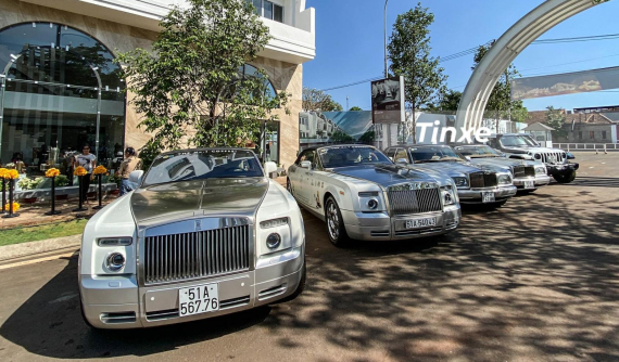 5 chiếc xe siêu sang Rolls-Royce vừa đắt vừa chất của Chủ tịch Trung Nguyên