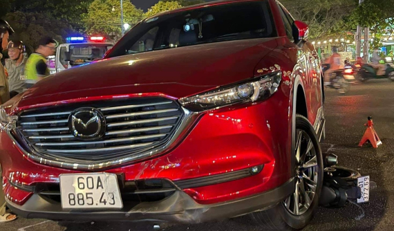 Vũng Tàu: Tài xế lái ô tô Mazda cố tình gây tai nạn, nghi là để bắt 2 kẻ trộm xe máy Suzuki Satria F150