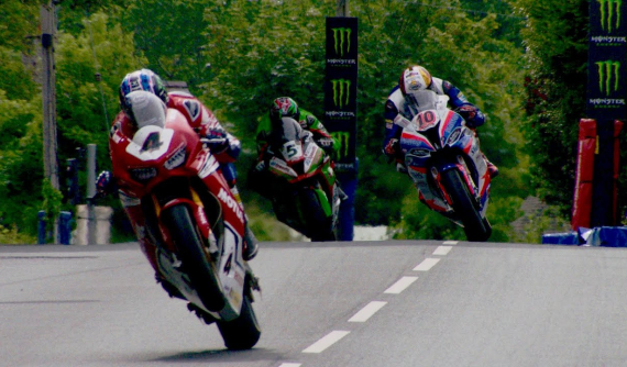 Giải đua tử thần Isle Of Man TT sẽ trở lại vào năm 2022