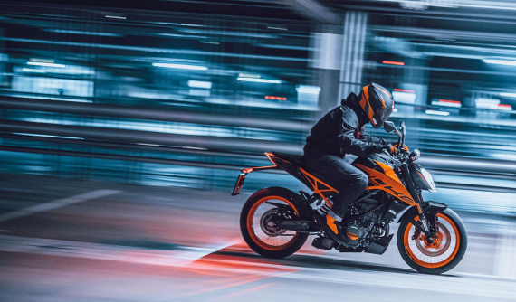 Mục sở thị KTM Duke 200 2021 - tân binh "đẹp trai", giá tốt vừa ra mắt tại Đông Nam Á