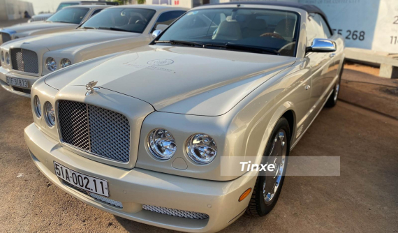 Đánh giá Bentley Azure cực hiếm tại Việt Nam, xe siêu sang mui trần dành cho Chủ tịch