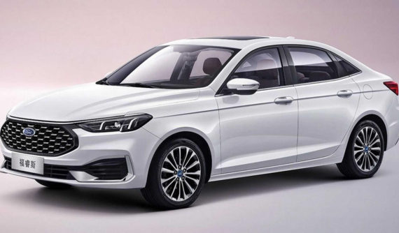 Ford Escort 2021 - đối thủ của Honda Civic và Mazda3 - chính thức "ra lò"