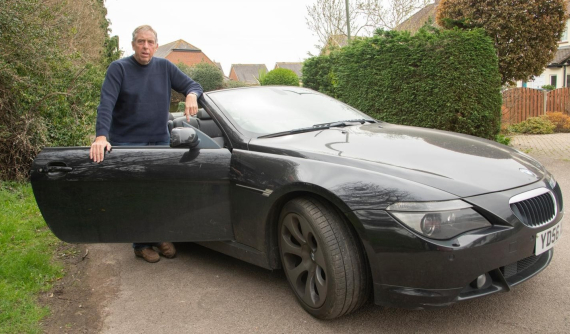 Chủ xe BMW 6 Series Convertible yêu cầu nhà sản xuất triệu hồi xe sau khi bị ghế sưởi làm bỏng