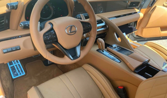 Ngắm nội thất Lexus LC 500 Convertible 2021 đầu tiên về Việt Nam