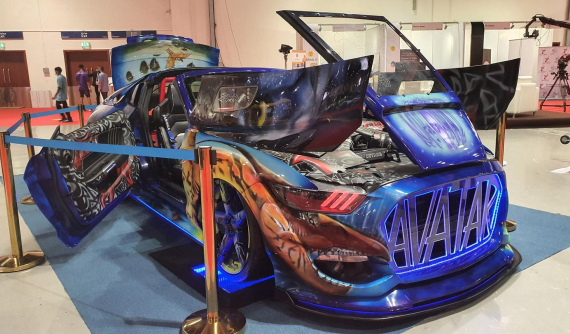 Ngắm chiếc Ford Mustang độ chủ đề phim bom tấn "Avatar" siêu độc ở Trung Đông
