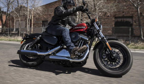 Hơn 31.000 xe Harley-Davidson bị triệu hồi vì lỗi đèn pha