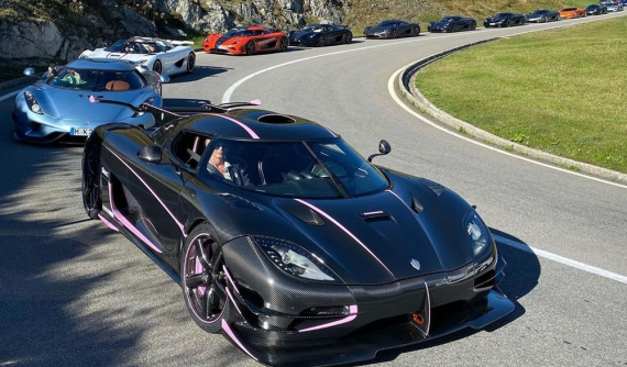 Video: Hoàng Kim Khánh không mua Bugatti Chiron, dân mạng rần rần gọi tên hãng xe Koenigsegg