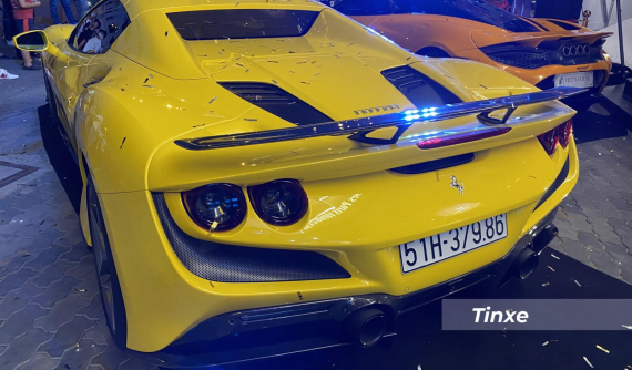 Đánh giá nhanh Ferrari F8 Spider độ Novitec đầu tiên Đông Nam Á của nhà giàu Việt