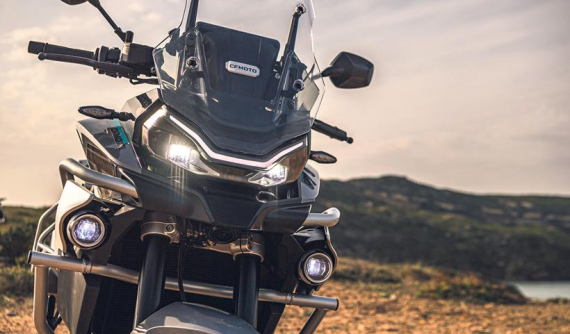 Mục sở thị Adventure CFMoto MT800 2021: Thiết kế Trung Quốc, máy KTM cùng nhiều trang bị đỉnh cao