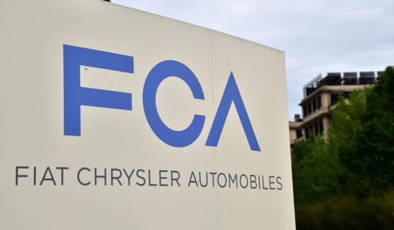 Dùng mã giảm giá dành cho người nhà của nhân viên tập đoàn để bán xe cho khách, nhân viên đại lý gây thiệt hại lớn