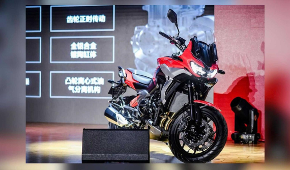 Chi tiết xe việt dã Zongshen Cyclone RX6 với trang bị động cơ của Norton