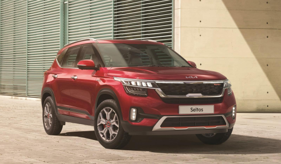 Kia Seltos 2021 trình làng với hộp số sàn không chân côn và lẫy chuyển số sau vô lăng mới