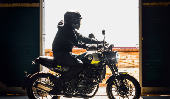 Naked bike dáng đẹp Benelli Leoncino 250 chính thức chốt giá tại Đông Nam Á, chưa đến 100 triệu