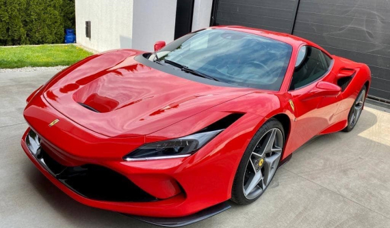 Sắp có thêm siêu xe Ferrari F8 Tributo "nhập tịch" vào Việt Nam, màu sơn đỏ này không bao giờ lỗi thời