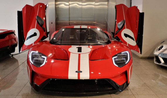 Ford GT Heritage Edition rao bán với giá 35 tỷ đồng, liệu có khách Việt nào "máu" để sở hữu